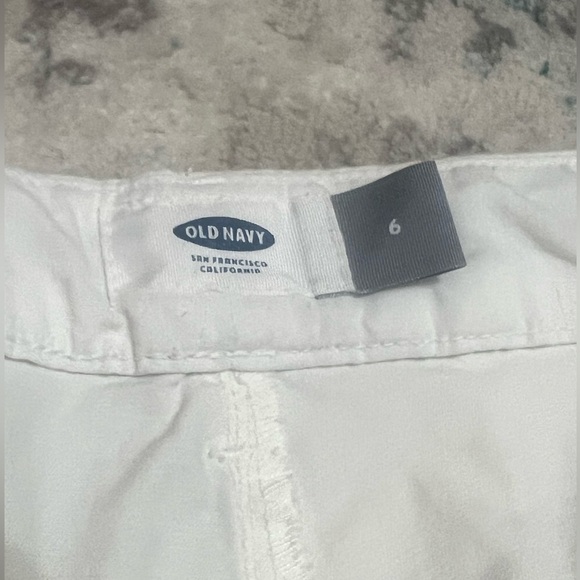 🥥Belted Cotton shorts with 2 front pockets.  Sz 6. Bright White - Picture 3 of 6